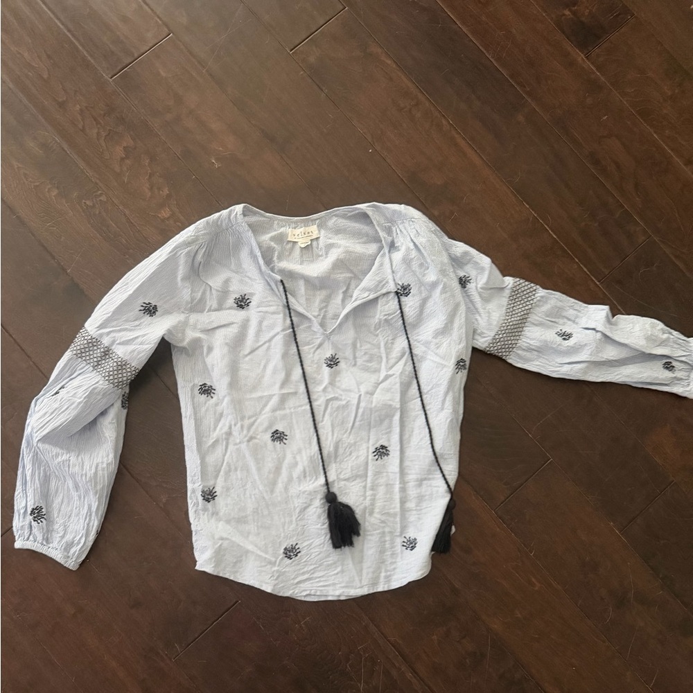 Velvet by Graham & Spencer Light Blue Embroidered Blouse